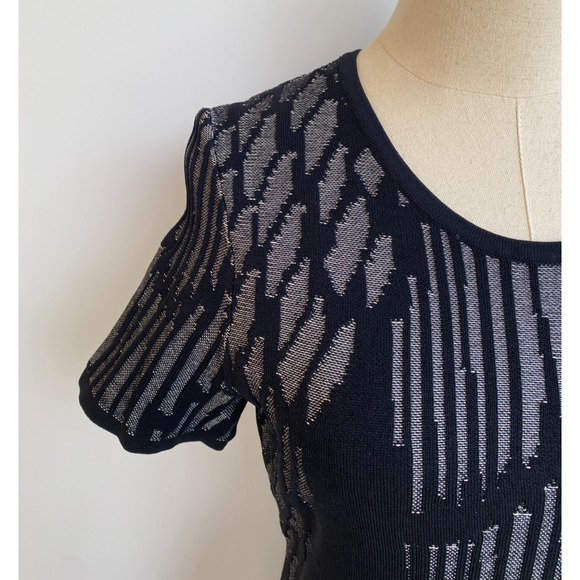 REISS FELIX TEXTURED BODYCON DRESS in BLACK US SIZE 8 - Picture 5 of 14